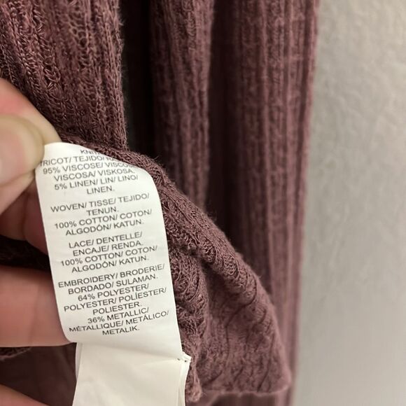 Lucky Brand Womans Pint Tuck Bib Pullover Blouse size Small Mauve colored - Picture 8 of 13